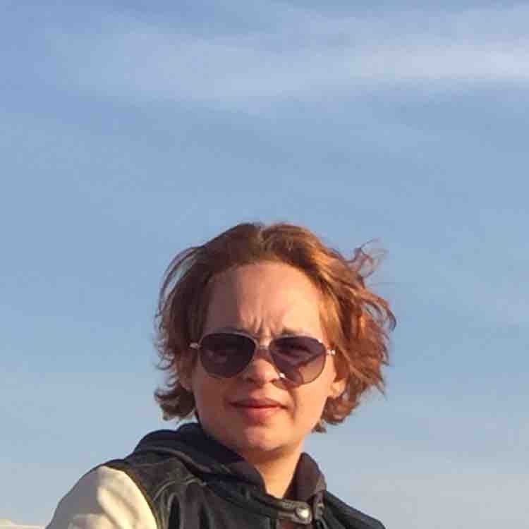 Анна Крылова