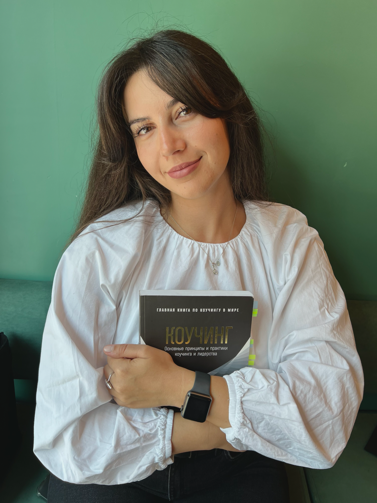 Привет, Сетка!
Это мой первый пост и я хочу начать его со знакомства ☺️
Я Евгения - Карьерный консультант, Коуч ICF.
Более 5 лет работаю в IT-сфере. Прошла путь от рекрутера до руководителя отдела | Сетка — социальная сеть от hh.ru