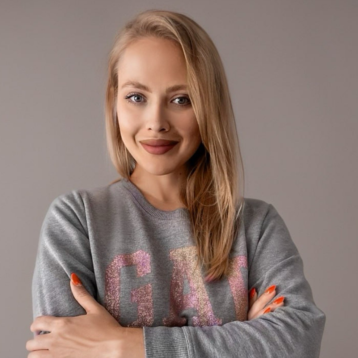 Ангелина Красильникова | Сетка — социальная сеть от hh.ru