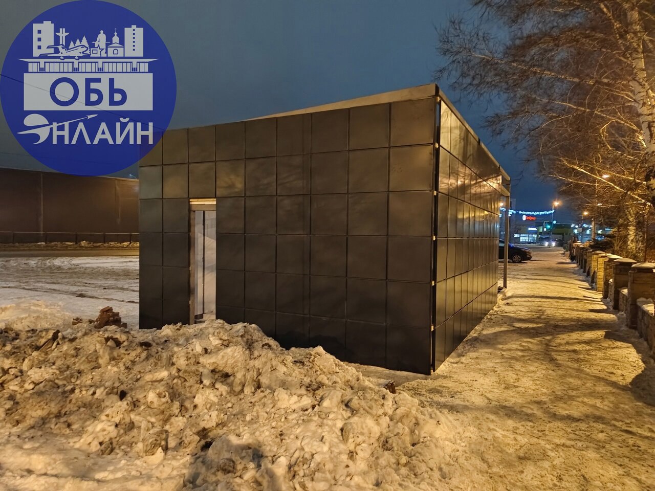 ↗ Гиперкуб: в центре Оби открыт лабиринт с опасными ловушками
Внутри сооружение разделено на несколько помещений кубической формы, в каждом из которых находятся подопытные | Сетка — социальная сеть от hh.ru