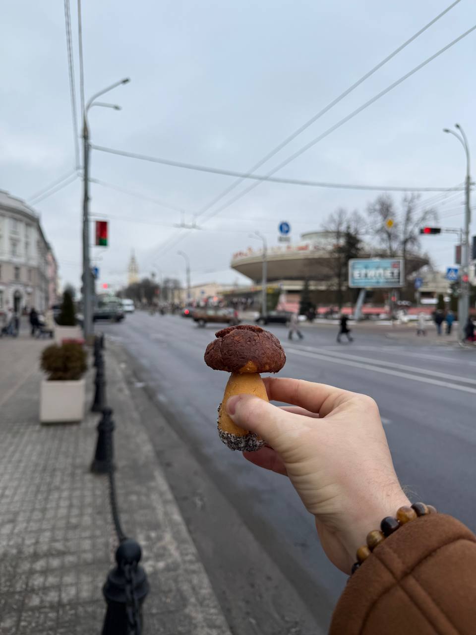Вакансия 🔥
Мы в поисках маркетолога (пока что на part time)
Задачи:

Паковать новые продукты (КП, презентации, лендинги)
Отрабатывать приходящие заявки в срок
Работать с линкедином
Ресерчить клиентов,... | Сетка — социальная сеть от hh.ru