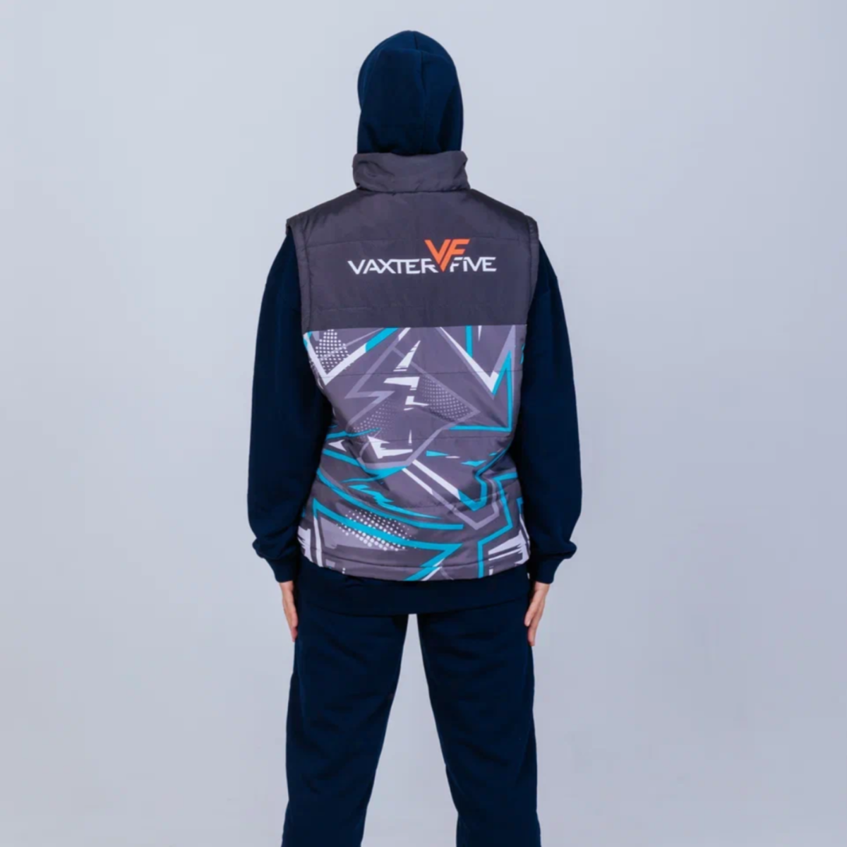🔥 Стильная жилетка Vaxter Five: Тепло и комфорт на тренировках! 🔥
Забудь о холоде во время тренировок! Жилетка Vaxter Five с технологией сублимации — это идеальное решение для активного отдыха в холод... | Сетка — социальная сеть от hh.ru