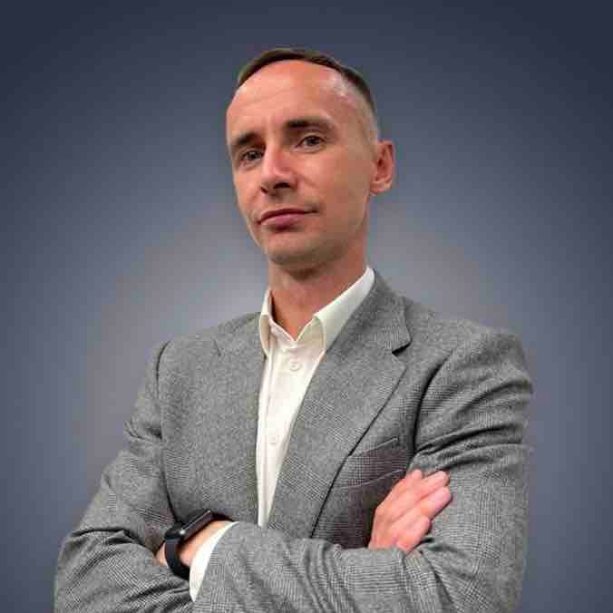 Александр Зуев | Сетка — социальная сеть от hh.ru