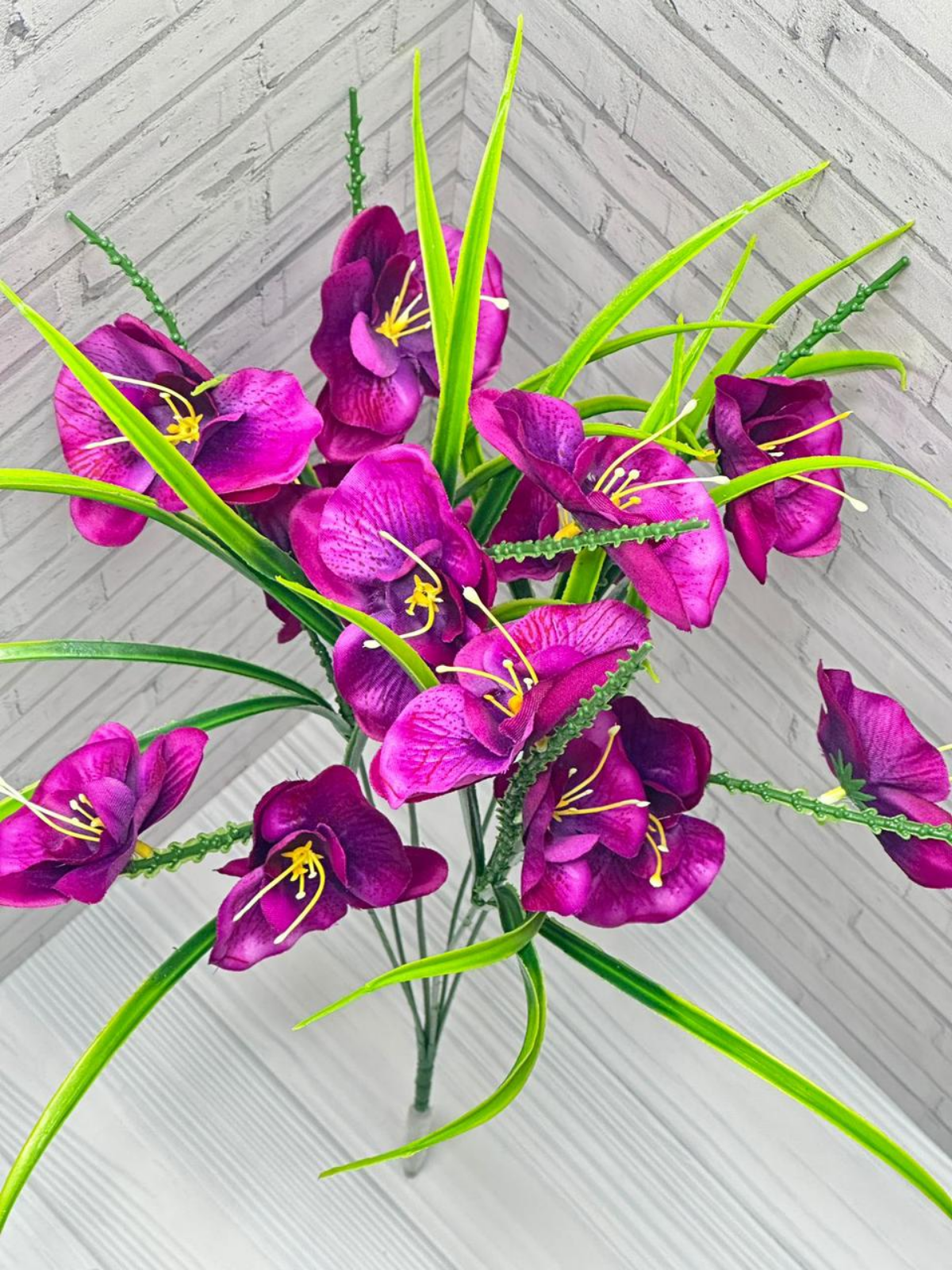 💐УПАКОВКА:70₽*40шт=2800₽                     
💐в упаковке разные цвет !                   
💐размер :60-см                         
 💐1 букет :14-голов                        
💐Живое фото !!!! 
Салют 3 | Сетка — социальная сеть от hh.ru
