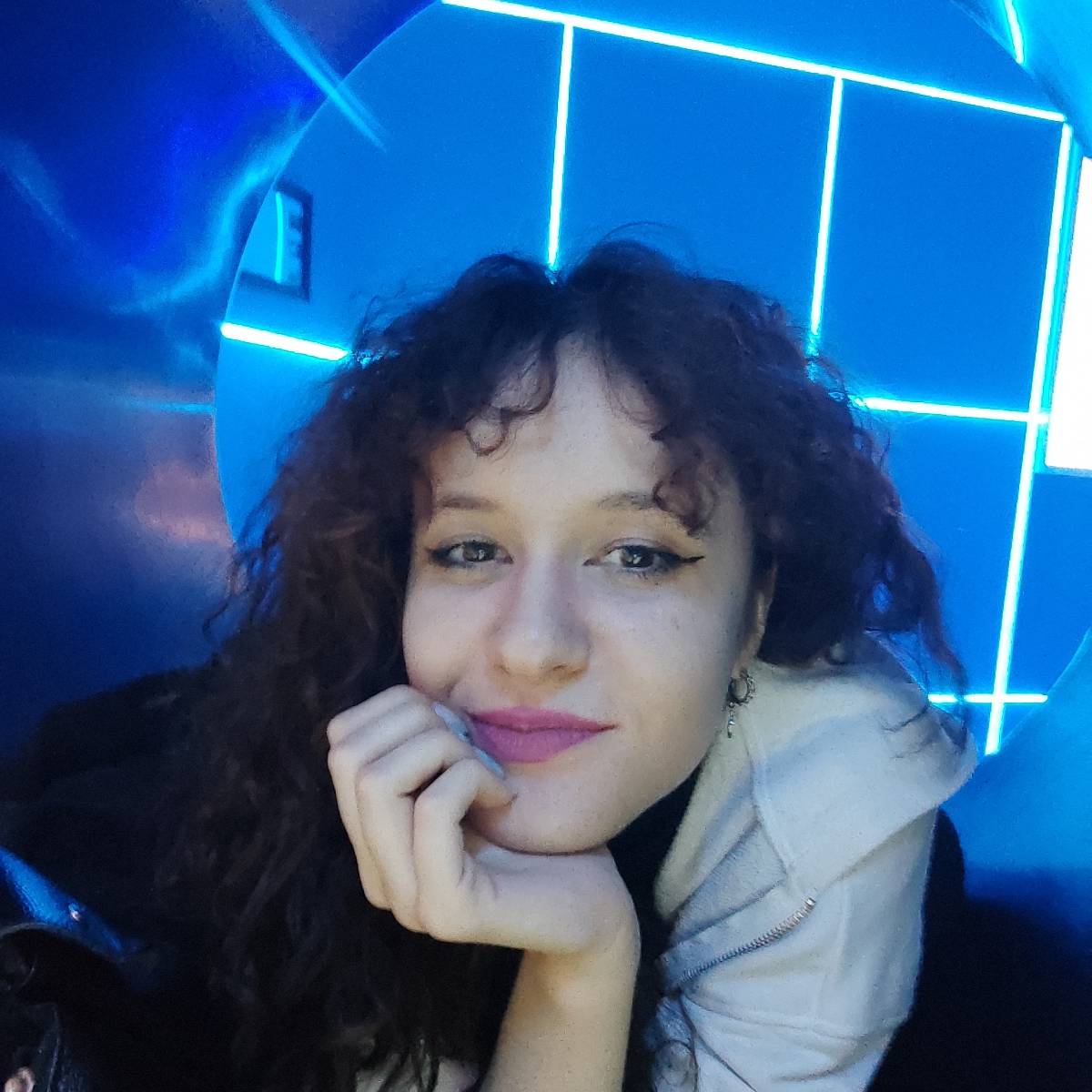 Алина Орлова | Сетка — социальная сеть от hh.ru