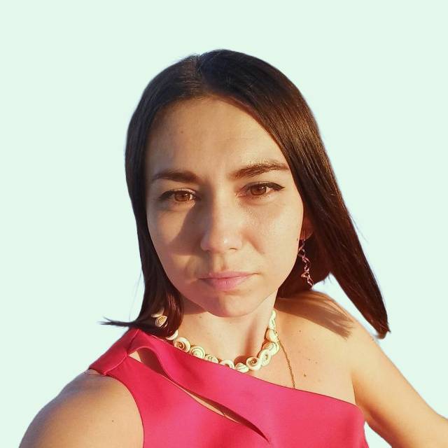 Виктория Алмазова
