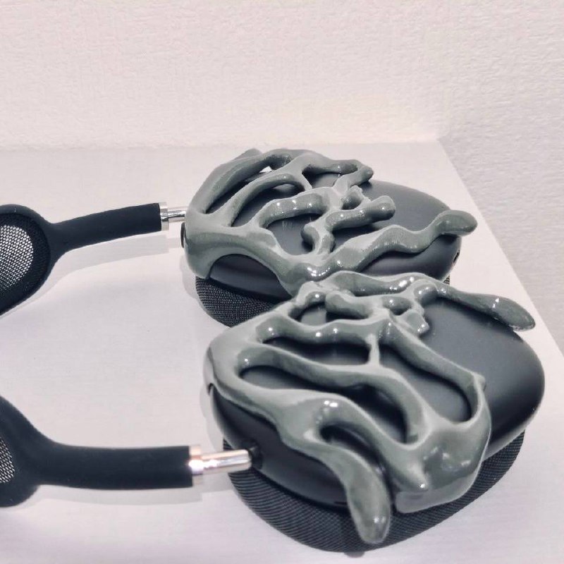 Накладки на AirPods Max 🦋
Материал: Пластик
Крепятся на наушники без магнитов/скотча/клея
Отлично держатся на наушниках, при этом легко снимаются
Стоимость: 1500 рублей + доставка
Купить | Сетка — социальная сеть от hh.ru