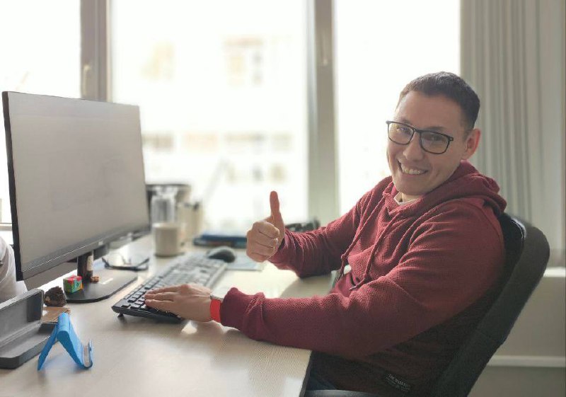 Новый тренд маркетинга отелей от Фила с Роза ХуторМой друг-коллега Фил, который лет 5 был штатным дизайнером курорта Роза Хутор, придумал крутую штуку для отелей | Сетка — социальная сеть от hh.ru