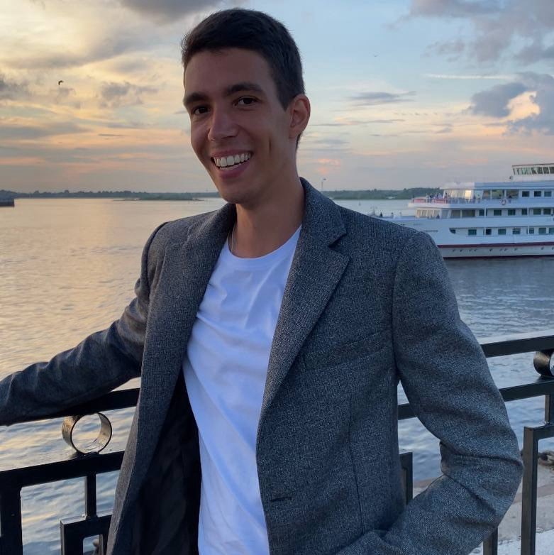 Александр Ерошин