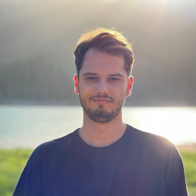 Евгений Власов | Сетка — социальная сеть от hh.ru