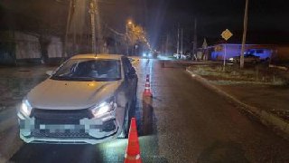 В Буденновске под колесами автомобиля погиб пешеходНа перекрёстке улиц Красноармейская и Кларинская вечером сбили пешехода.
Водитель «Лады Весты» объяснил, что мужчина внезапно вышел на дорогу | Сетка — социальная сеть от hh.ru