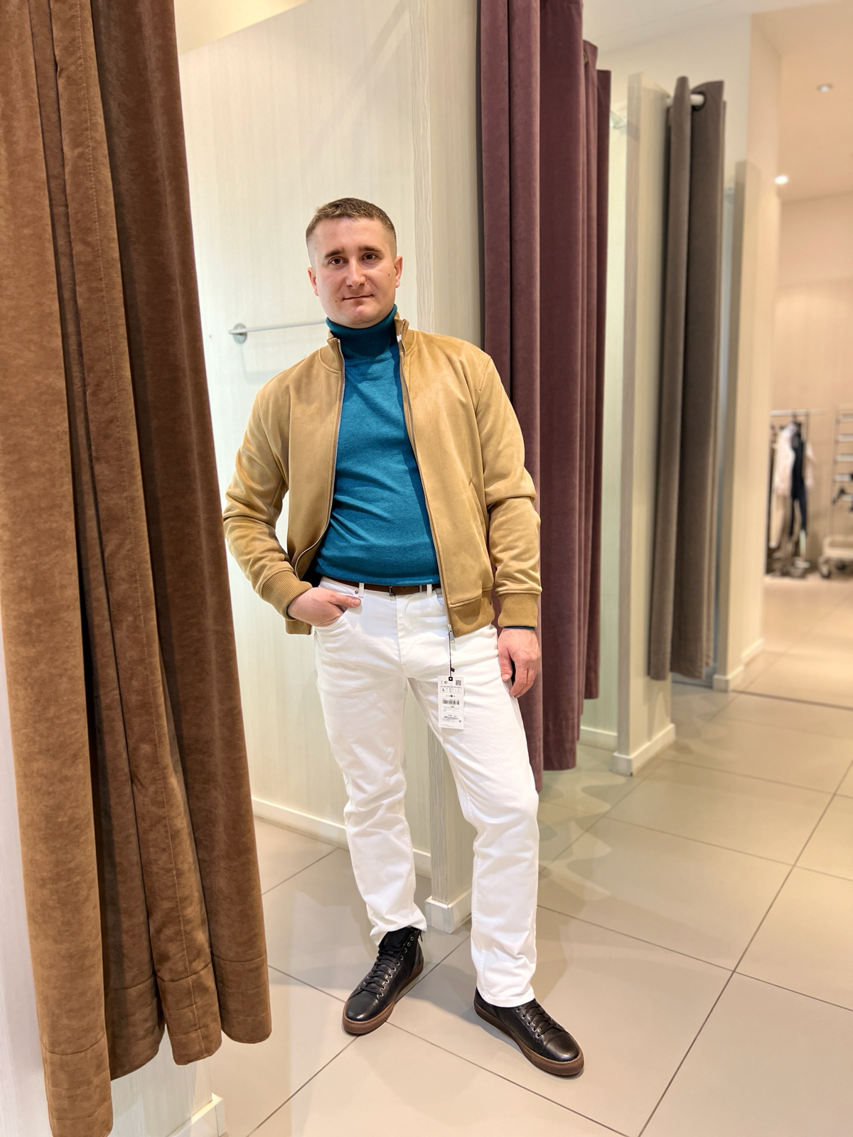 Мужской шопинг  
🛍 Сергей обратился ко мне с пожеланиями полностью обновить гардероб | Сетка — социальная сеть от hh.ru