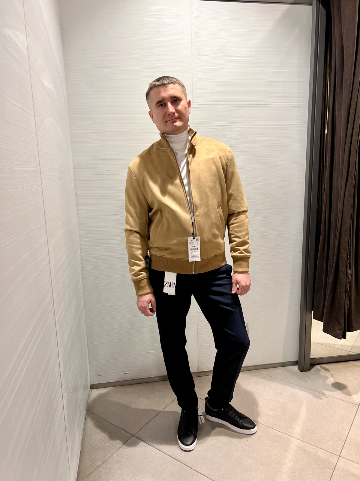 Мужской шопинг  
🛍 Сергей обратился ко мне с пожеланиями полностью обновить гардероб | Сетка — социальная сеть от hh.ru