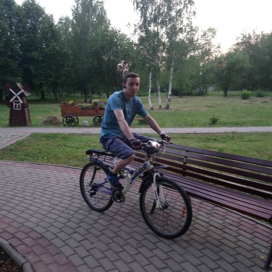 Антон Коровин | Сетка — социальная сеть от hh.ru