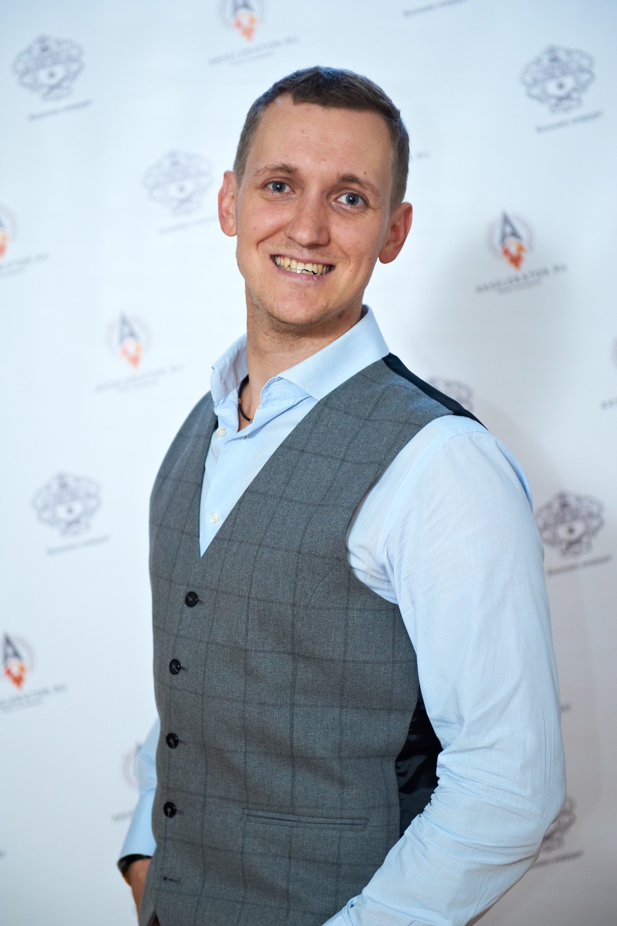 Максим Комаров | Сетка — социальная сеть от hh.ru