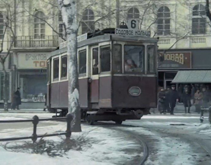 А этот милый трамвайчик из итальяно-югославской экранизации Мастера и Маргариты. | Сетка — социальная сеть от hh.ru