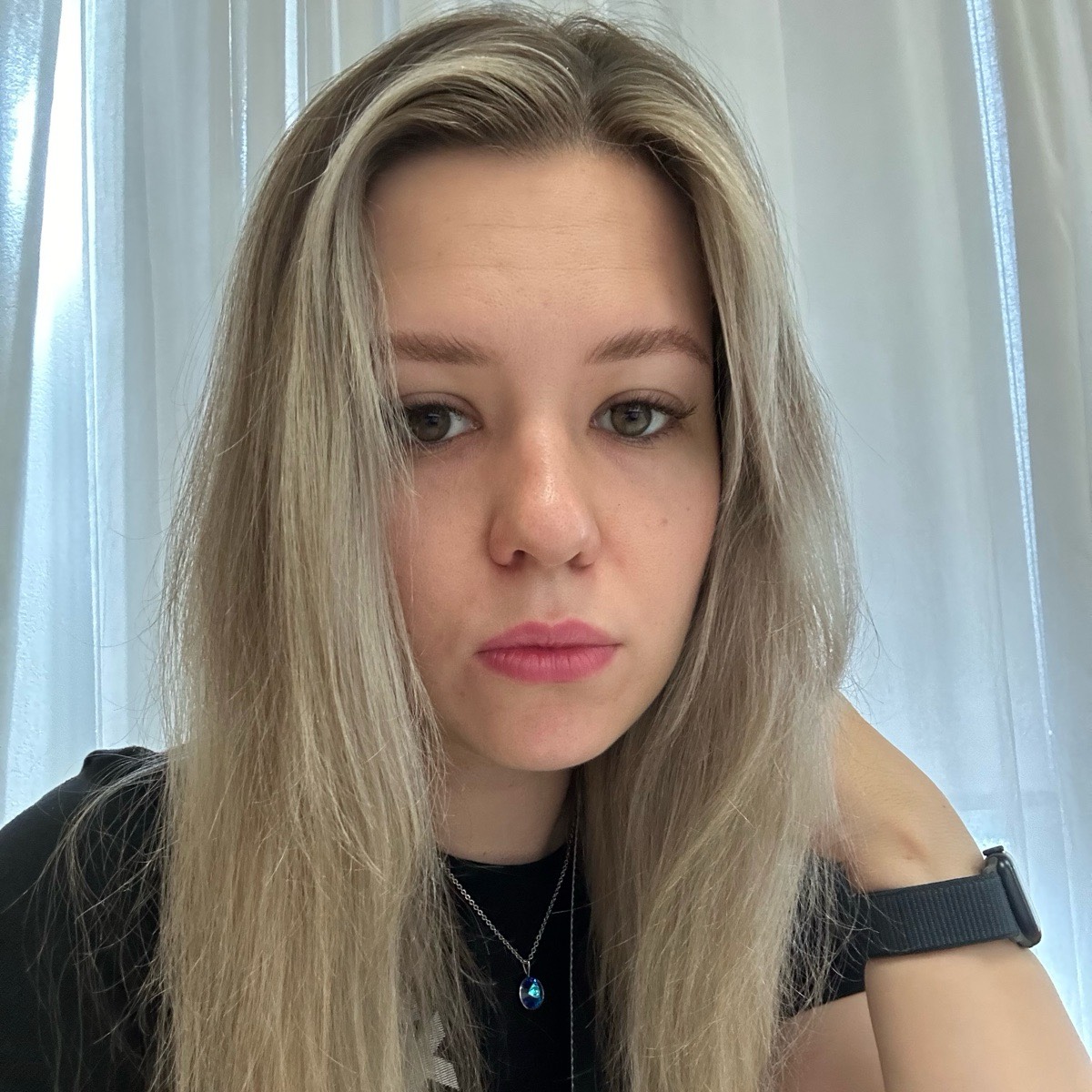 Яна Смирнова | Сетка — социальная сеть от hh.ru