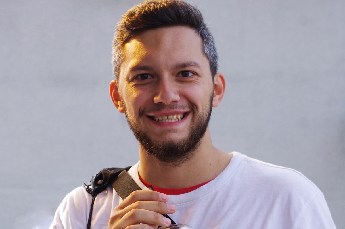 Миша Любарец