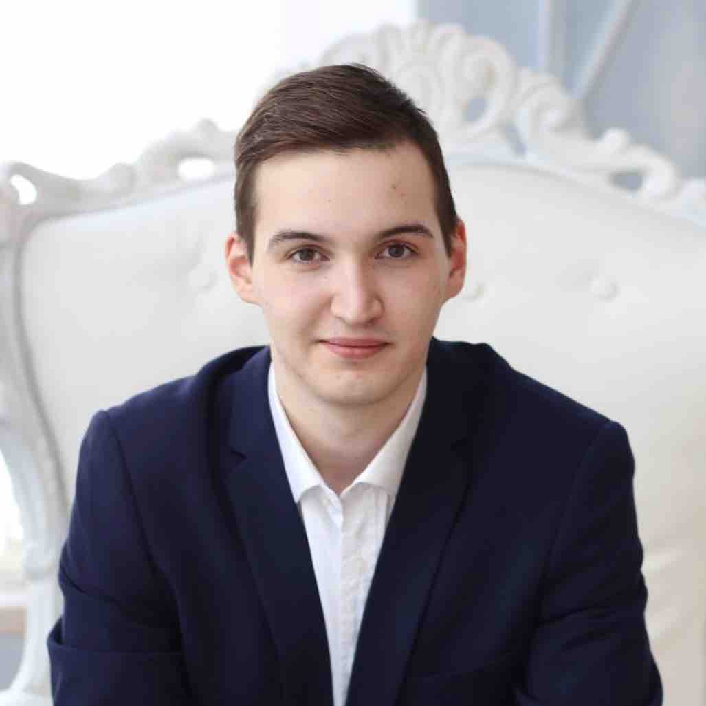 Виталий Оленичев | Сетка — социальная сеть от hh.ru