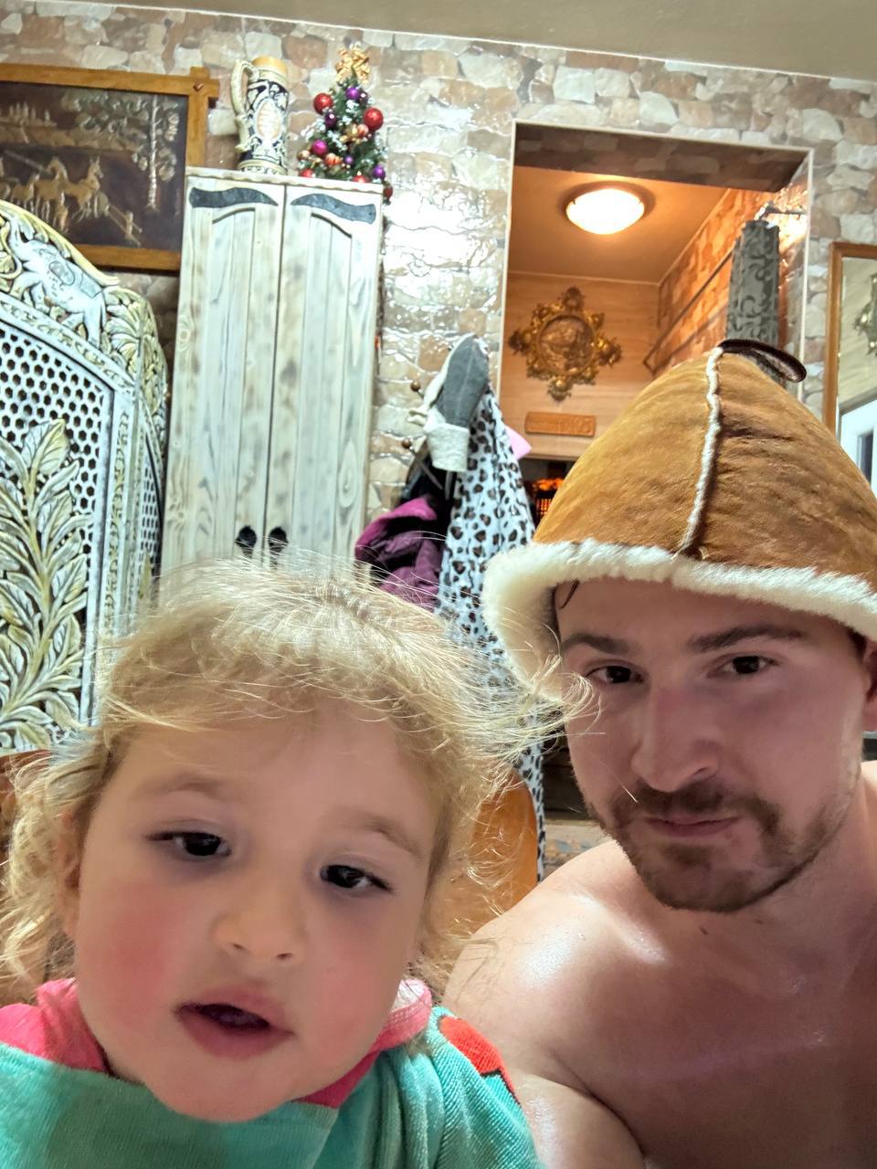 Про режим работы и отдыха или как не перегорать 🙂
Уже больше трёх лет я хожу в баню каждый четверг вечером. 🧖🏻
Что бы ни случилось — это моё святое время | Сетка — социальная сеть от hh.ru