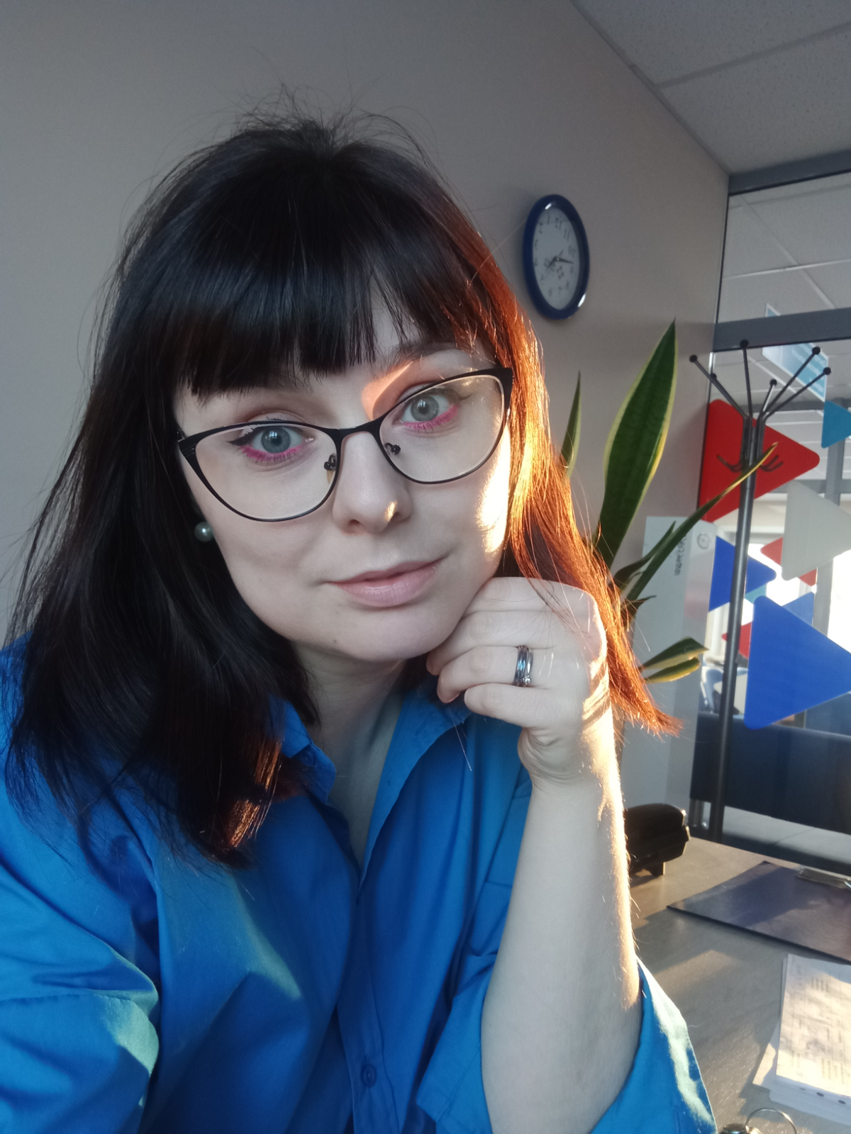 Технология поиска работы.
😎 Однажды вы решаете, что пора менять работу по ряду своих причин (хочется перемен, здоровье, наконец-то стать тем, кем давно мечталось,переезд и т.д | Сетка — социальная сеть от hh.ru
