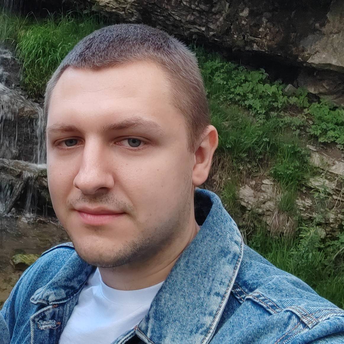 Паша Слабун