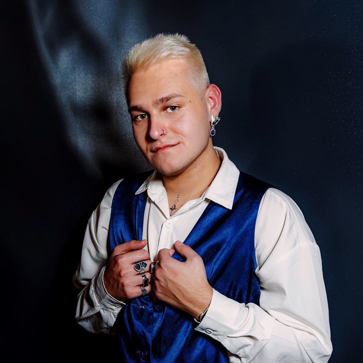 Артём Окронгло