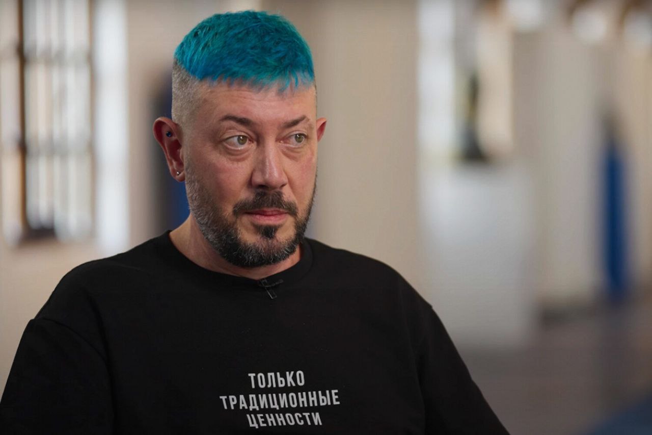 Артемий Лебедев уверен, что россияне должны работать по 15 часов в день, а все жалобы на усталость он списывает на вбросы. Со слов дизайнера, труд — лучший способ отдохнуть | Сетка — социальная сеть от hh.ru
