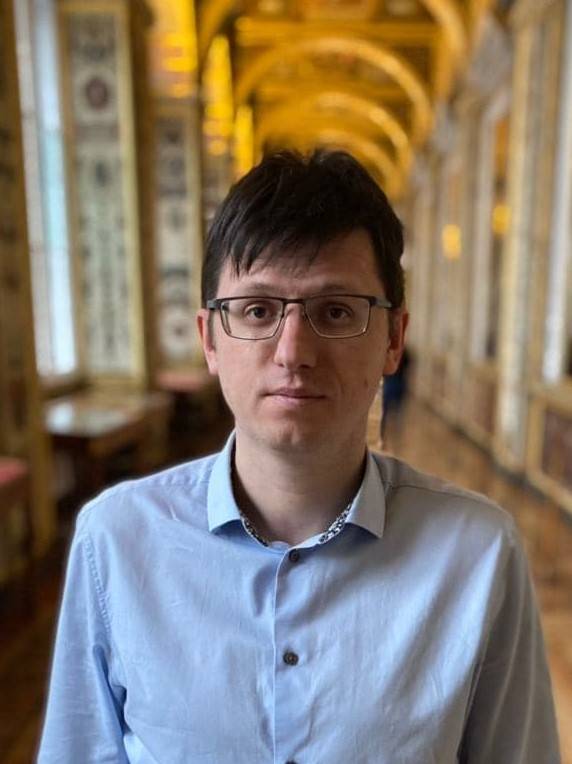 Станислав Иванов