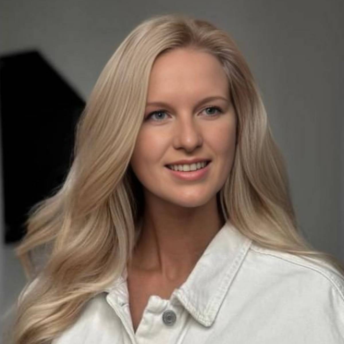 Яна Савина | Сетка — социальная сеть от hh.ru