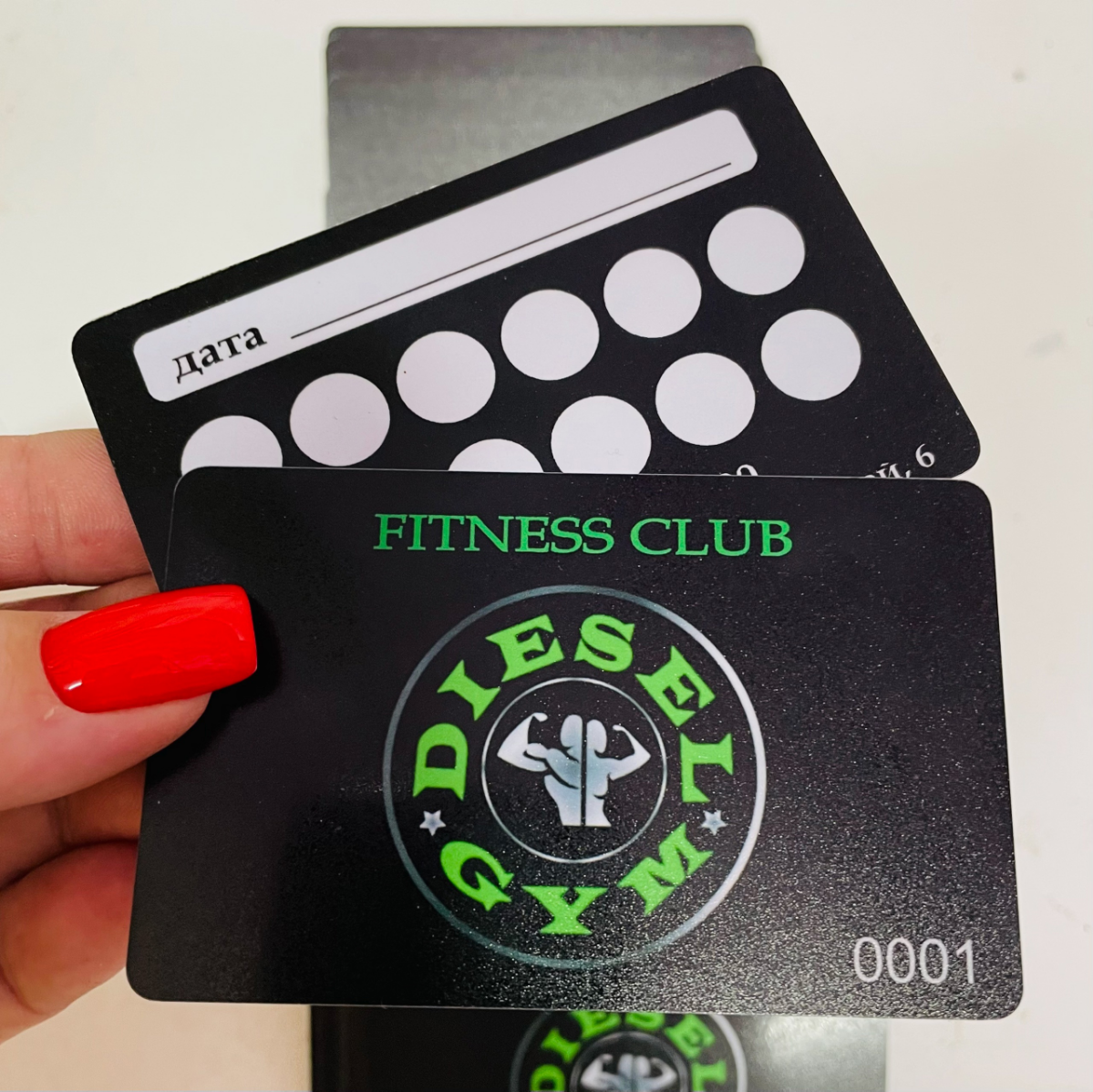 Абонементы 🚶‍♂️ в фитнес-клубы 🏋️‍♀️, в отличие от бумажных 📄, никогда не потеряют свой вид ✨ и не порвутся | Сетка — социальная сеть от hh.ru