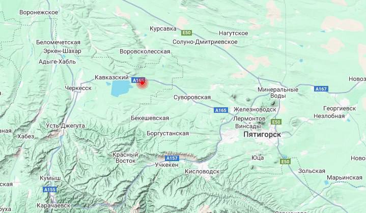 Ночью 28 января на Кавминводах зафиксировали землетрясение магнитудой 3,6
Европейско-Средиземноморский сейсмологический центр (EMSC) сообщил, что подземные толчки были ощутимы на глубине 10 км | Сетка — социальная сеть от hh.ru