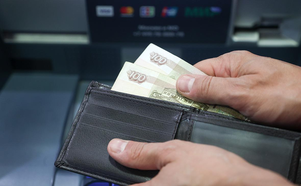 Зарплатные войны: почему рынок труда в хаосе?
Текущая ситуация на рынке труда удручает. Совокупность многих факторов, приводит к стагнации многих предприятий | Сетка — социальная сеть от hh.ru