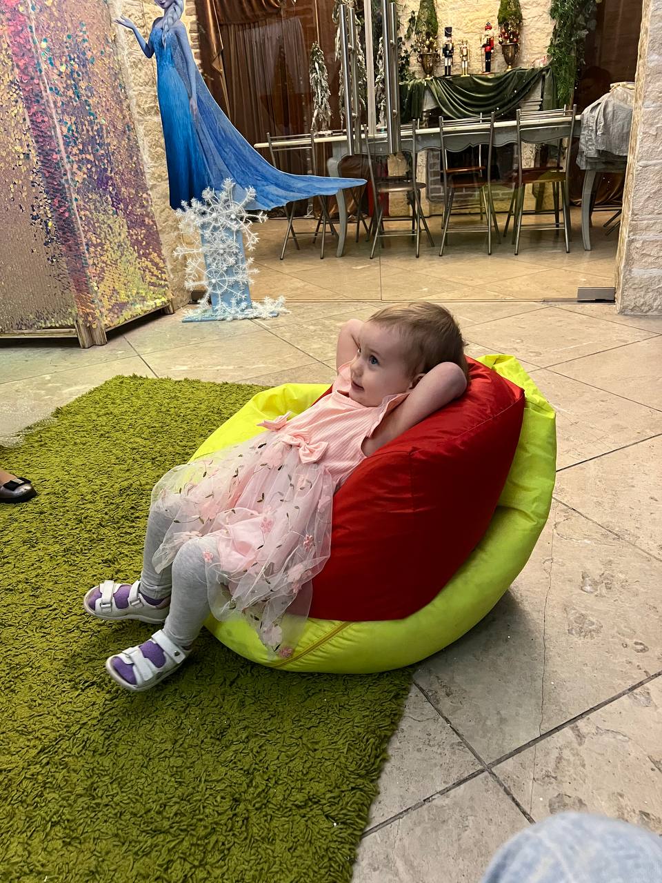А еще сегодня день рождения у самой лучшей и любимой принцессы ❤️
Добрая и смелая
Озорная и иногда капризная
Ласковая и нежная
Любознательная и иногда ранимая
Заботливая и заводная
Даша, мы тебя любим... | Сетка — социальная сеть от hh.ru