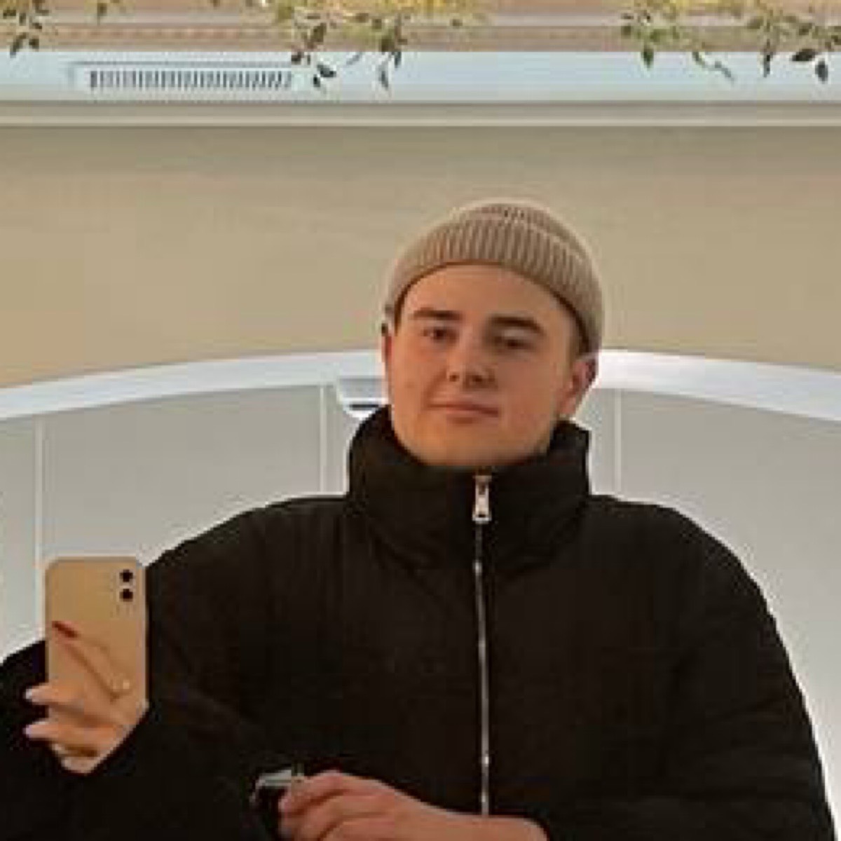 Илья Давлетханов