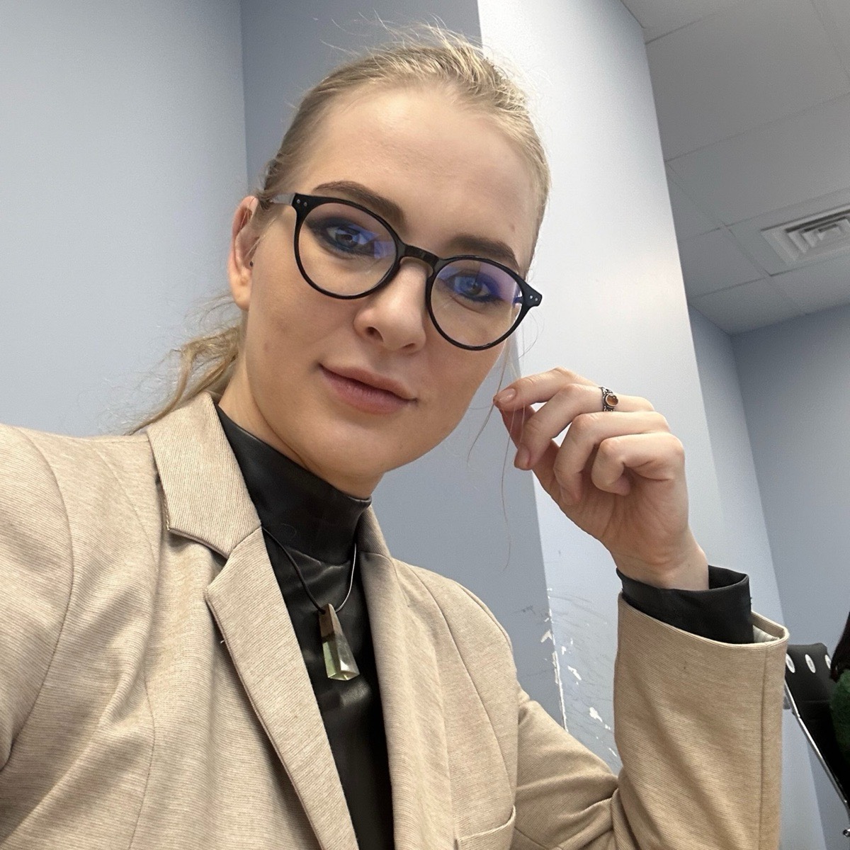 Анна Hrbp | Сетка — социальная сеть от hh.ru