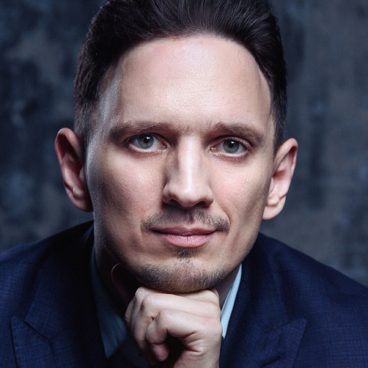 Василий Петров | Сетка — социальная сеть от hh.ru