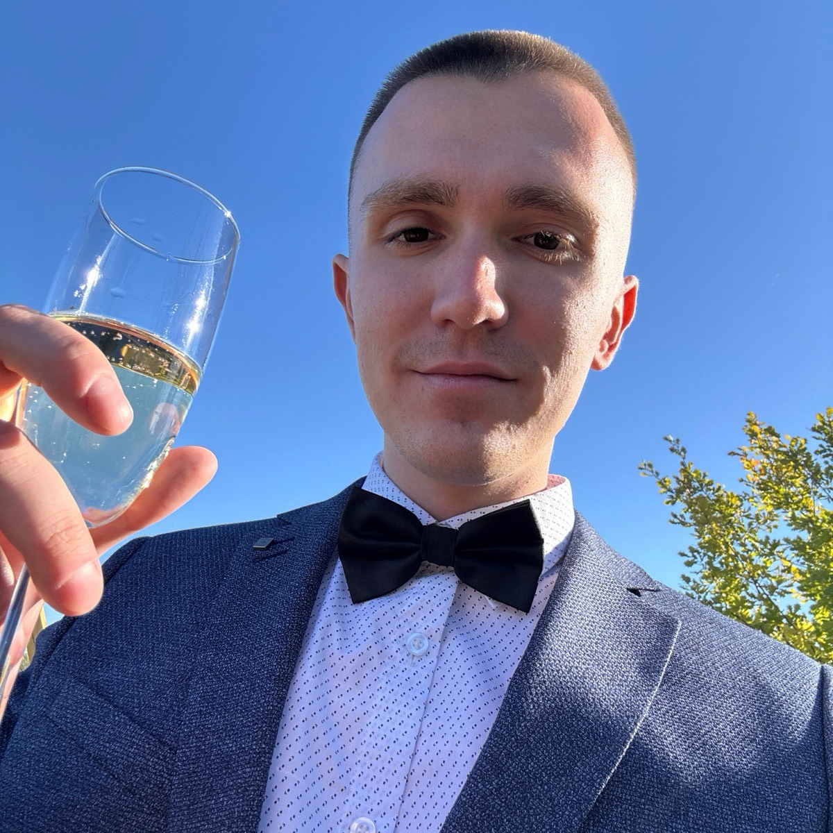 Дмитрий Шарапов