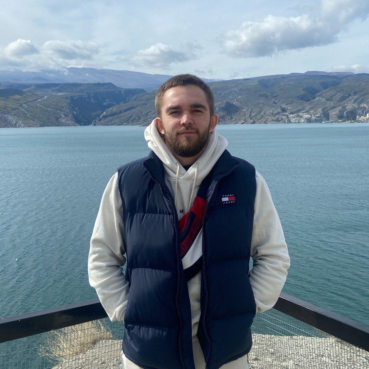 Александр Белов