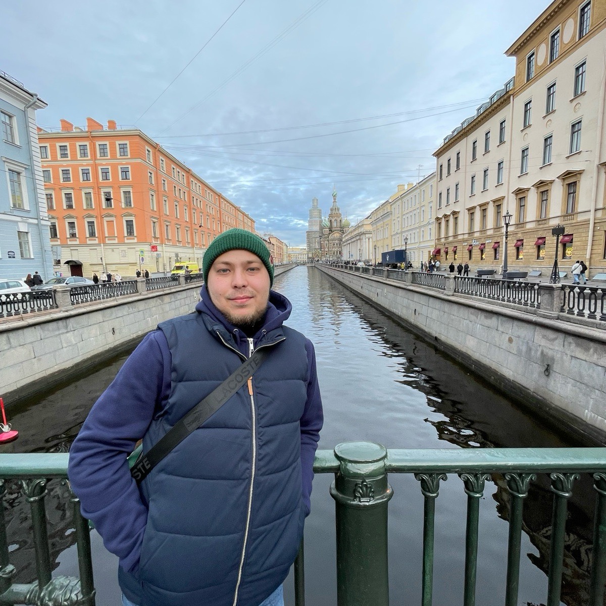 Damir Dineev | Сетка — социальная сеть от hh.ru