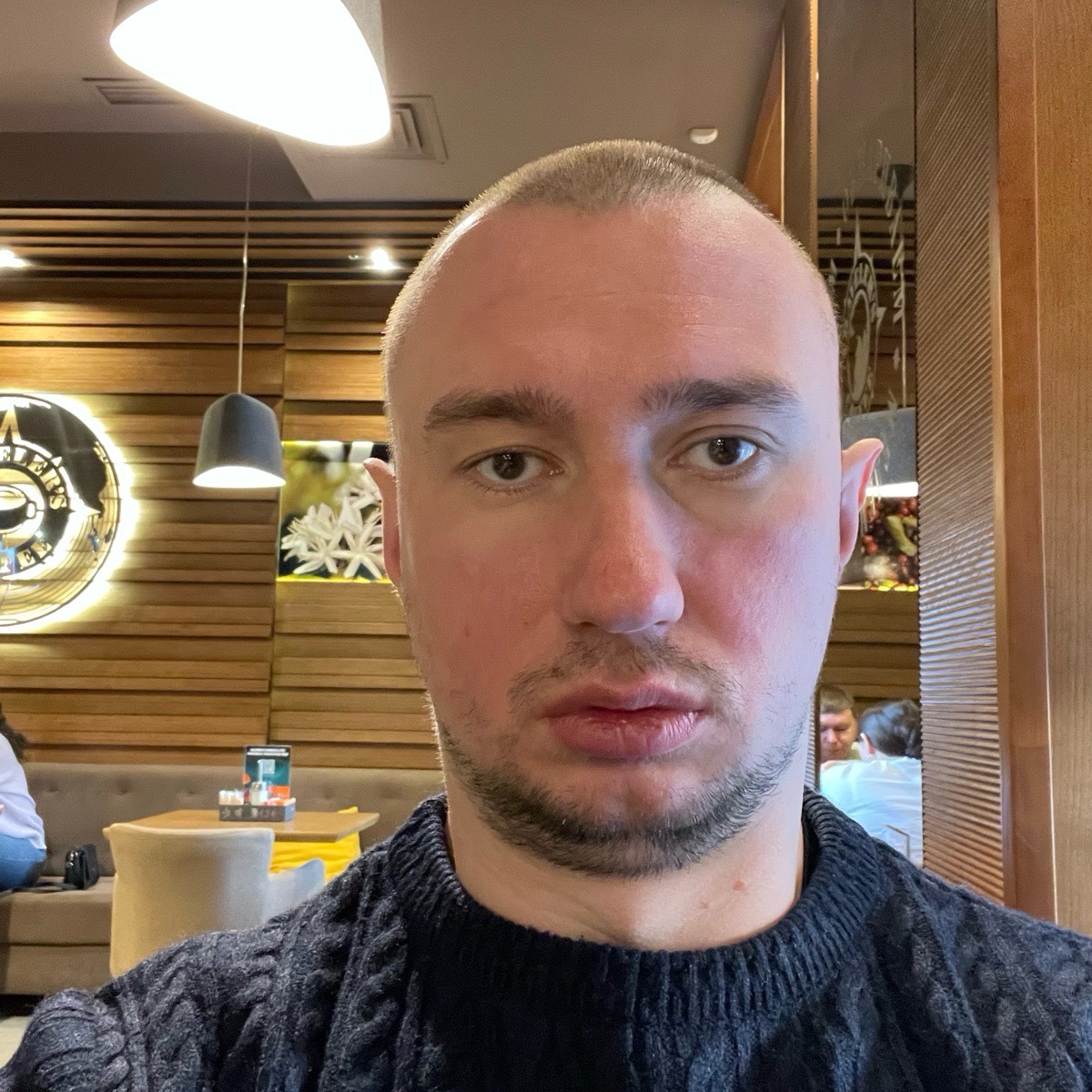 Дмитрий Романов