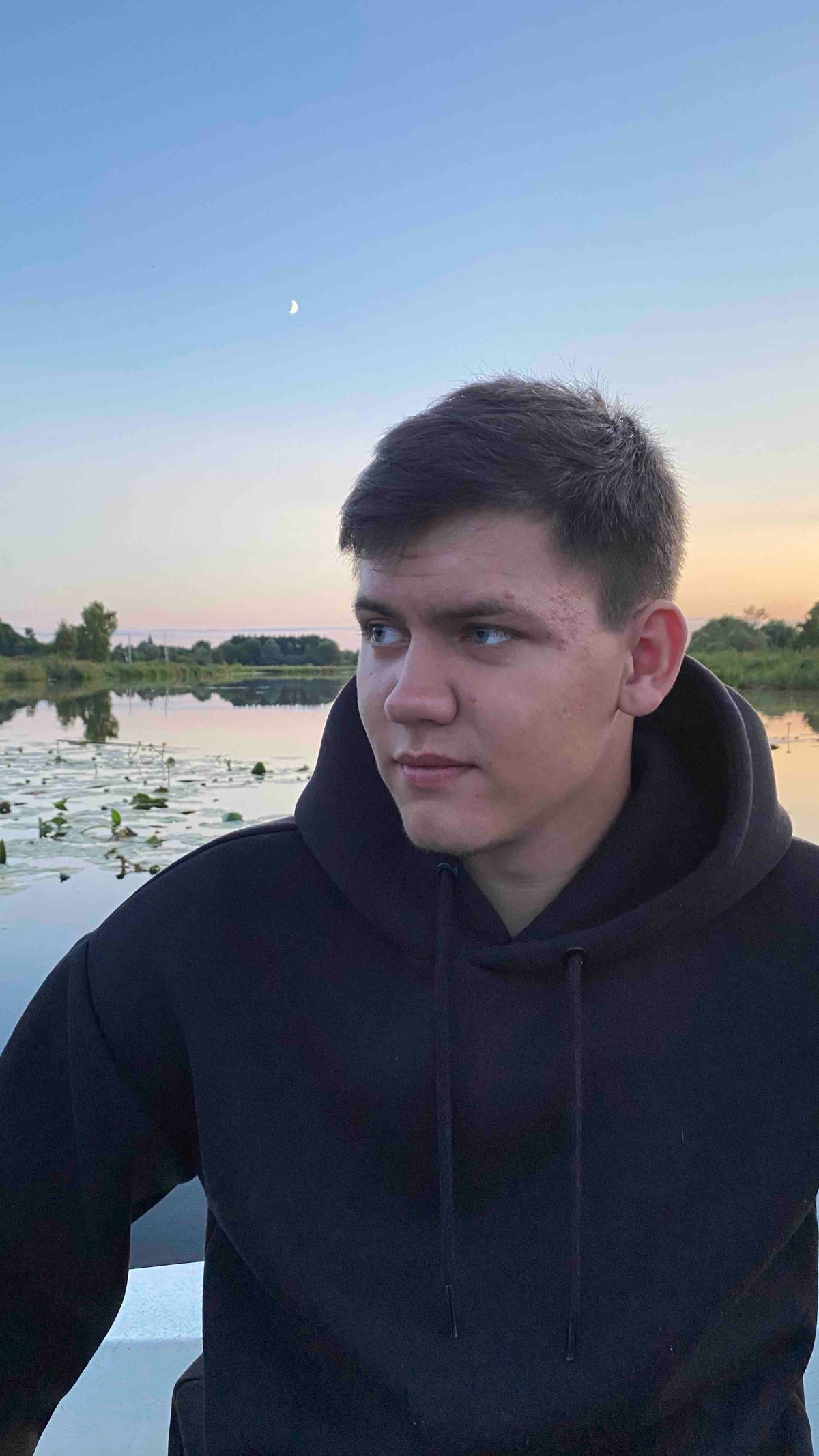 Даниил Попов