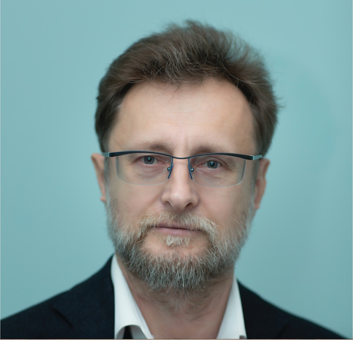 Олег Волков