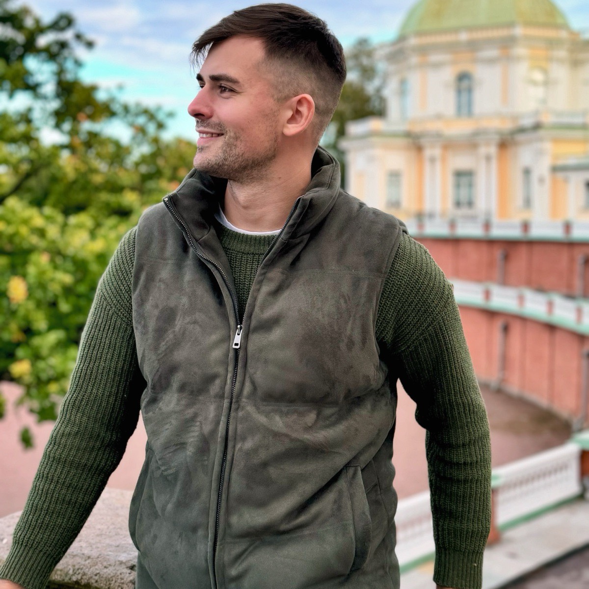 Дмитрий Емаров