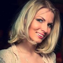 Юлия Строганова