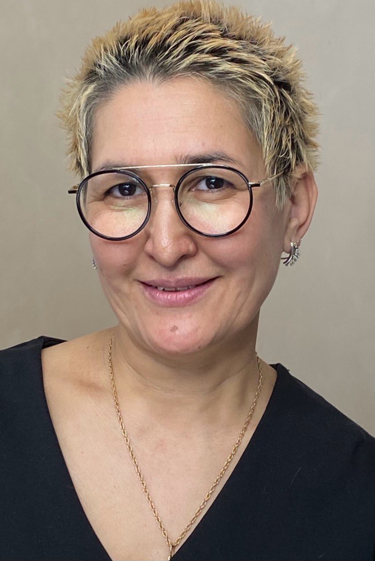 Айя Хатамова