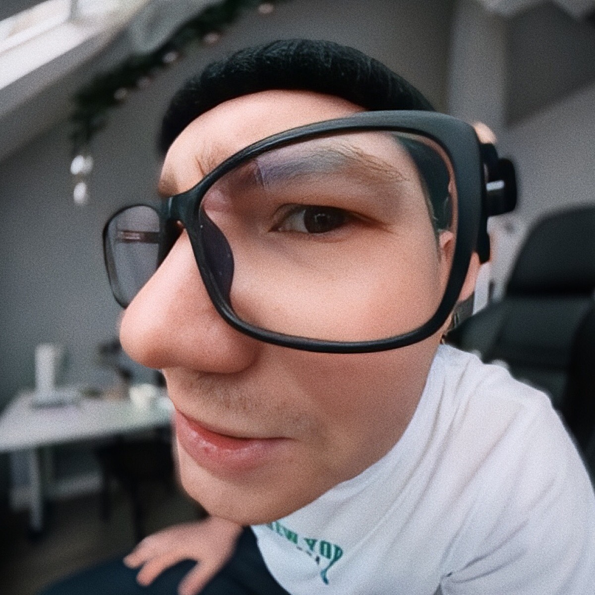 Леонид Шушпанов | Сетка — социальная сеть от hh.ru