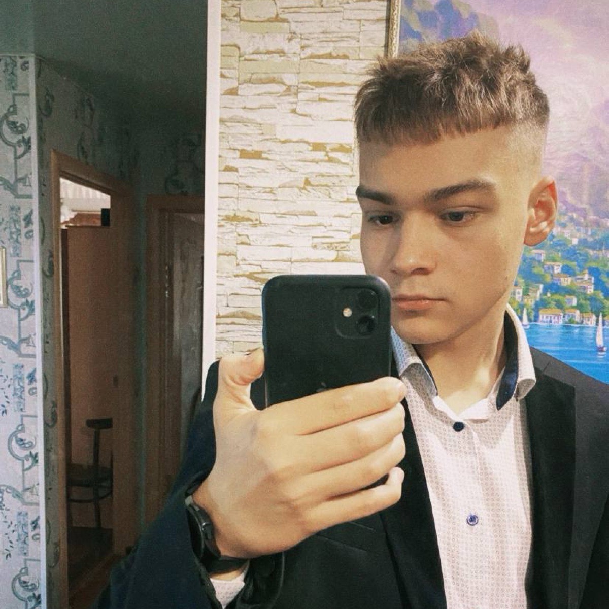 Дмитрий Уткин