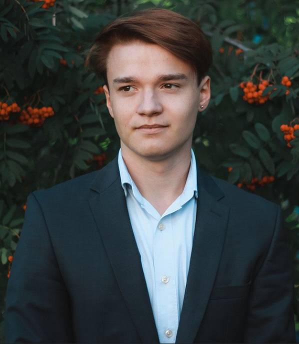 Максим Лабузов