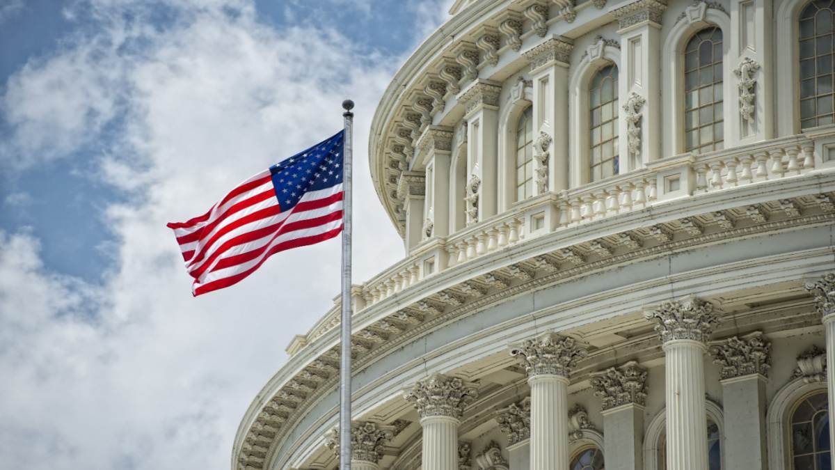 Основатель NexBridge: США будут следовать примеру Сальвадора | Сетка — социальная сеть от hh.ru